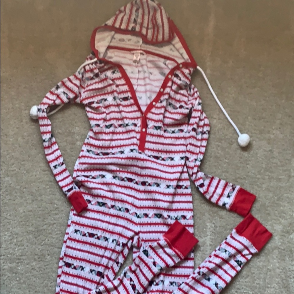 VS PINK Christmas pajamas